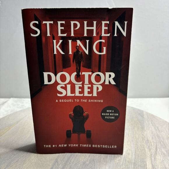 Other - Doctor Sleep by Stephen King (Trade Paperback)